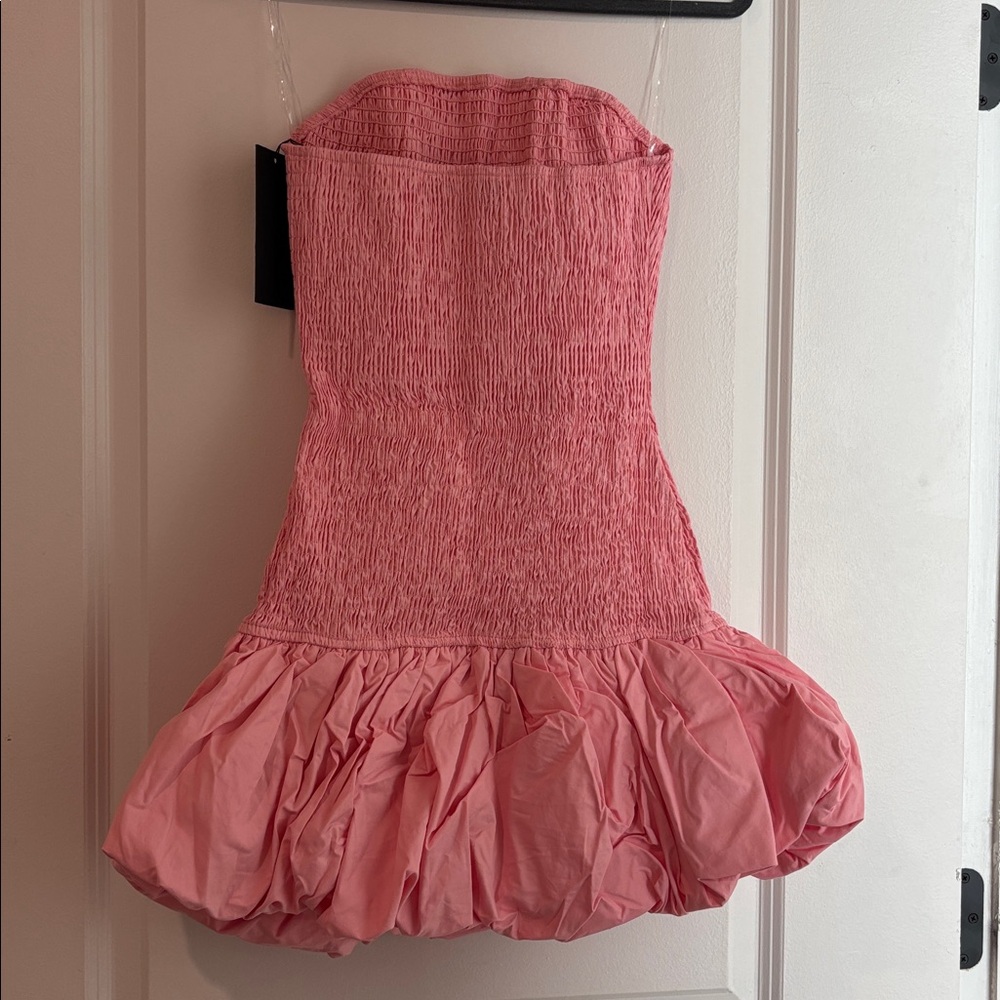 Fashion Nova Pink Shirred Strapless Poplin Mini Dress Size Small - Picture 4 of 4